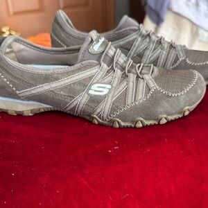 Skechers Women's Gray Slip-On Sneakers